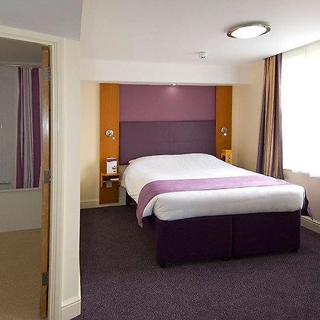 Premier Inn Bournemouth Central Dış mekan fotoğraf
