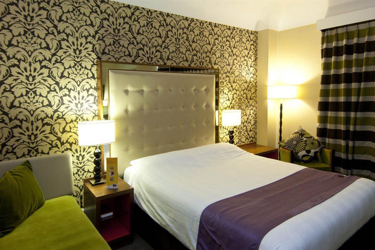 Premier Inn Bournemouth Central Dış mekan fotoğraf