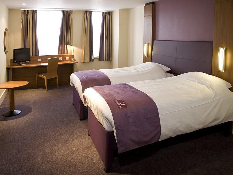 Premier Inn Bournemouth Central Dış mekan fotoğraf